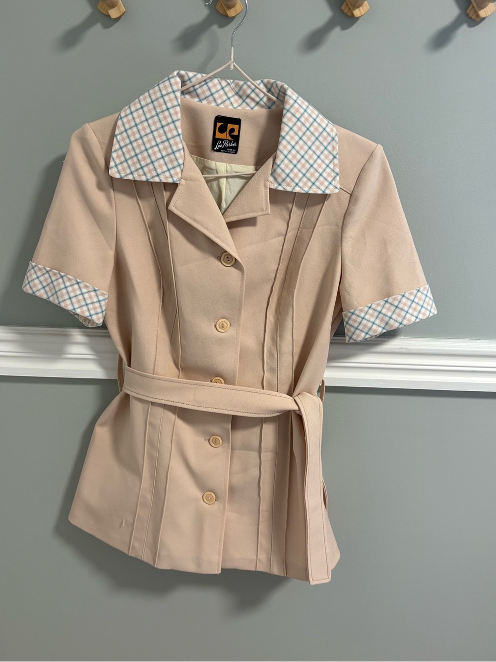 Vintage 1970s Lee Parker Skirt Suit - Picture 2 of 8